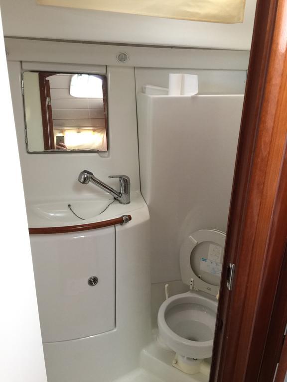Hotel Puerto Calero Boat Esterno foto